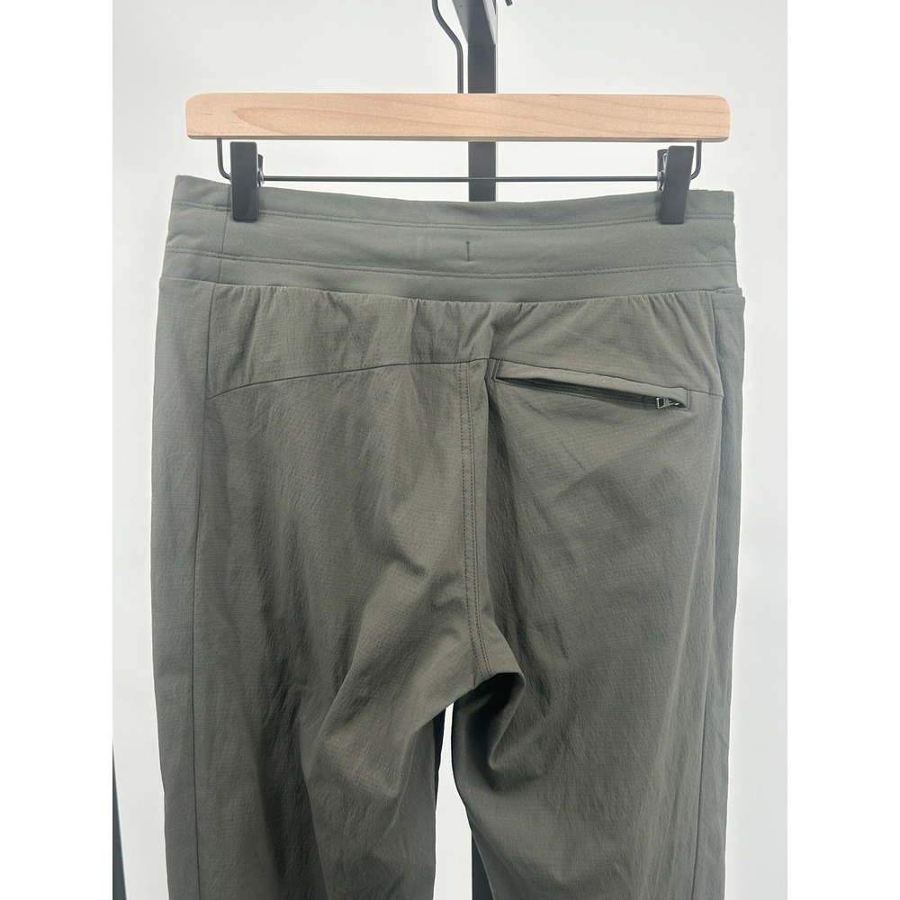 Athleta Trekkie North Jogger Pants Olive Green Size 4 Hiking Gorpcore - Picture 6 of 8